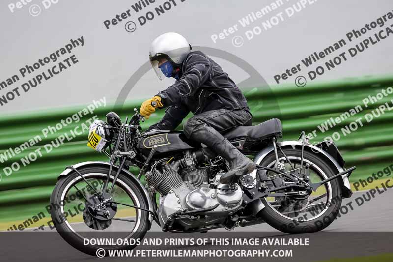 Vintage motorcycle club;eventdigitalimages;mallory park;mallory park trackday photographs;no limits trackdays;peter wileman photography;trackday digital images;trackday photos;vmcc festival 1000 bikes photographs